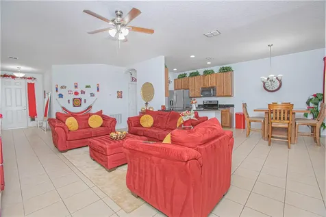 624 Star Magnolia Drive Kissimmee FL 34744