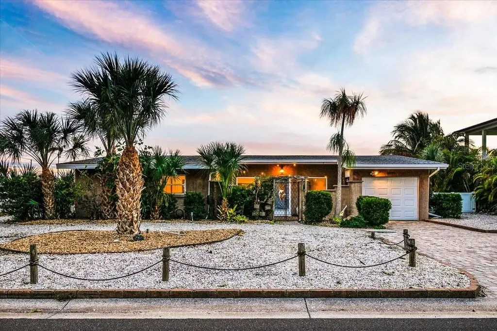 10115 Sandpiper Road E Bradenton FL 34209