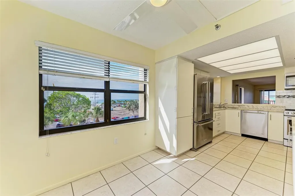 1001 Benjamin Franklin Drive Sarasota FL 34236