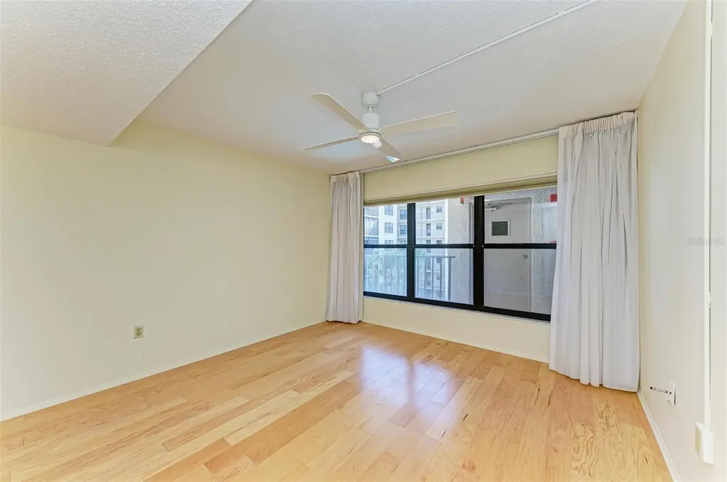 1001 Benjamin Franklin Drive Sarasota FL 34236