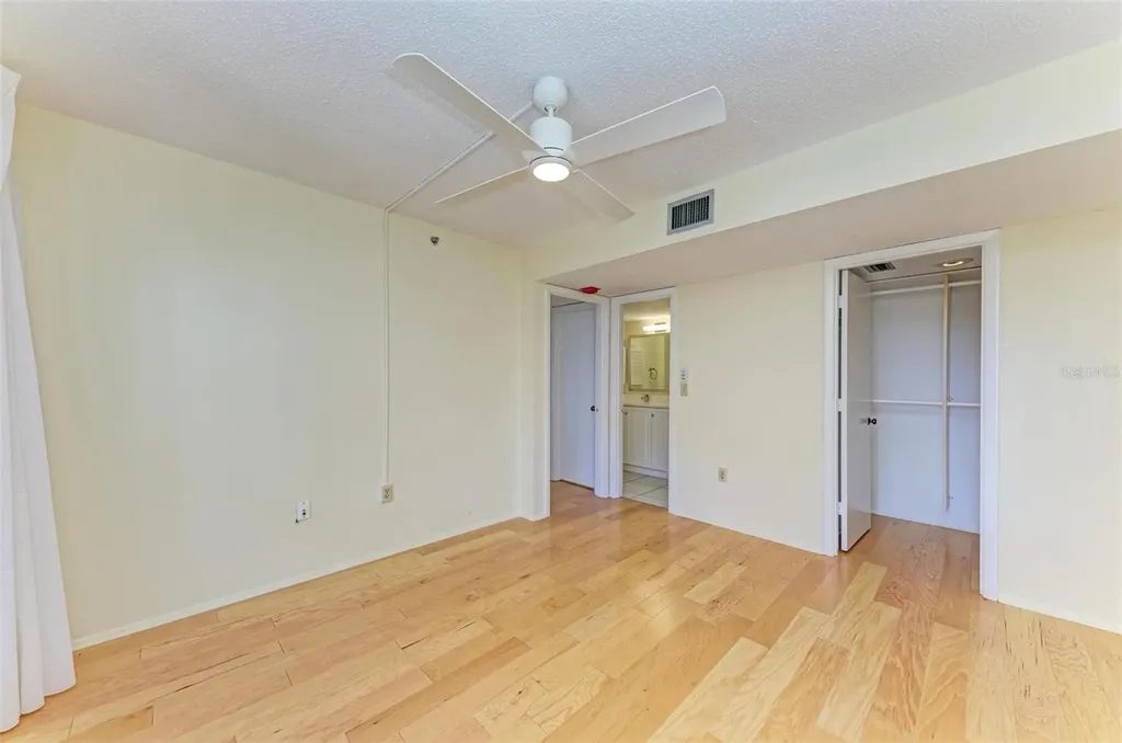1001 Benjamin Franklin Drive Sarasota FL 34236