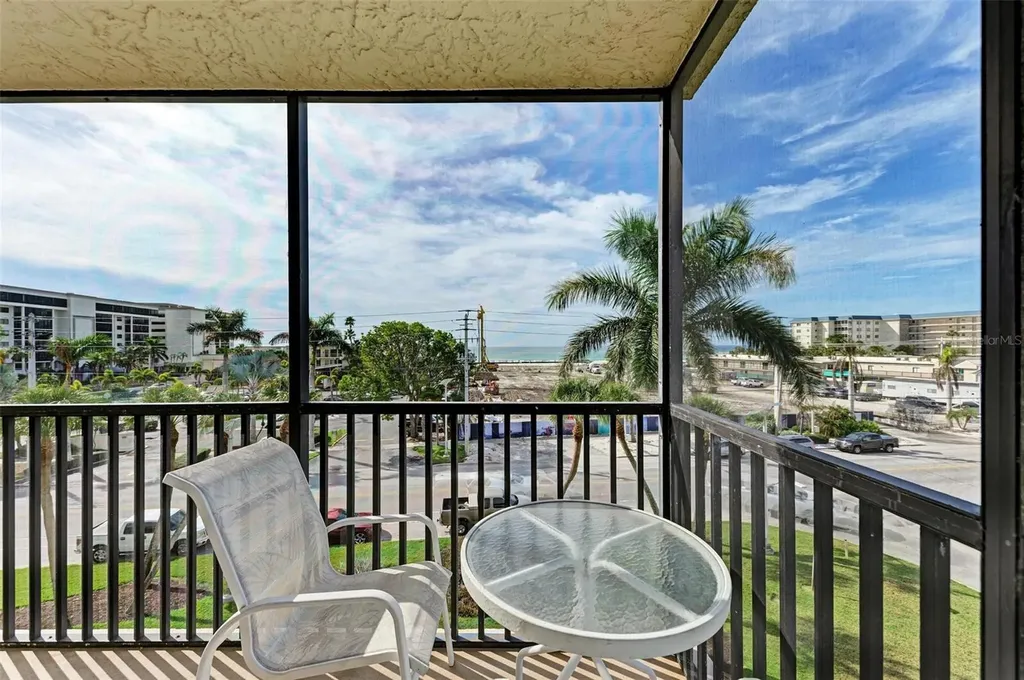 1001 Benjamin Franklin Drive Sarasota FL 34236