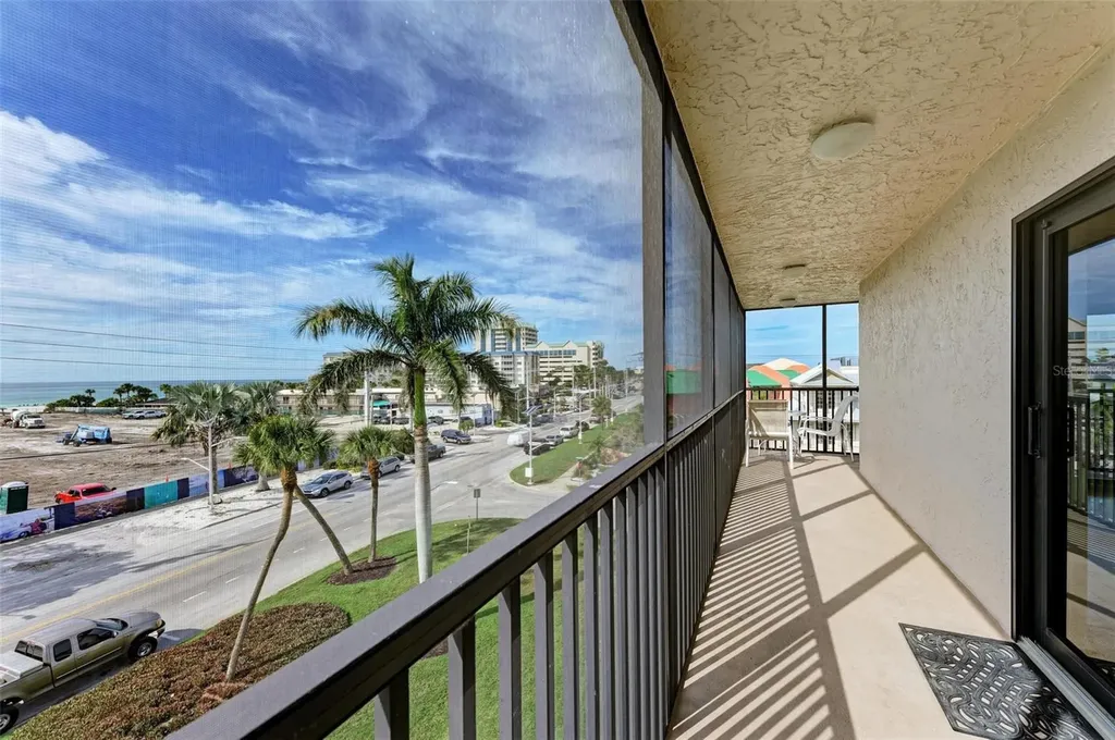 1001 Benjamin Franklin Drive Sarasota FL 34236