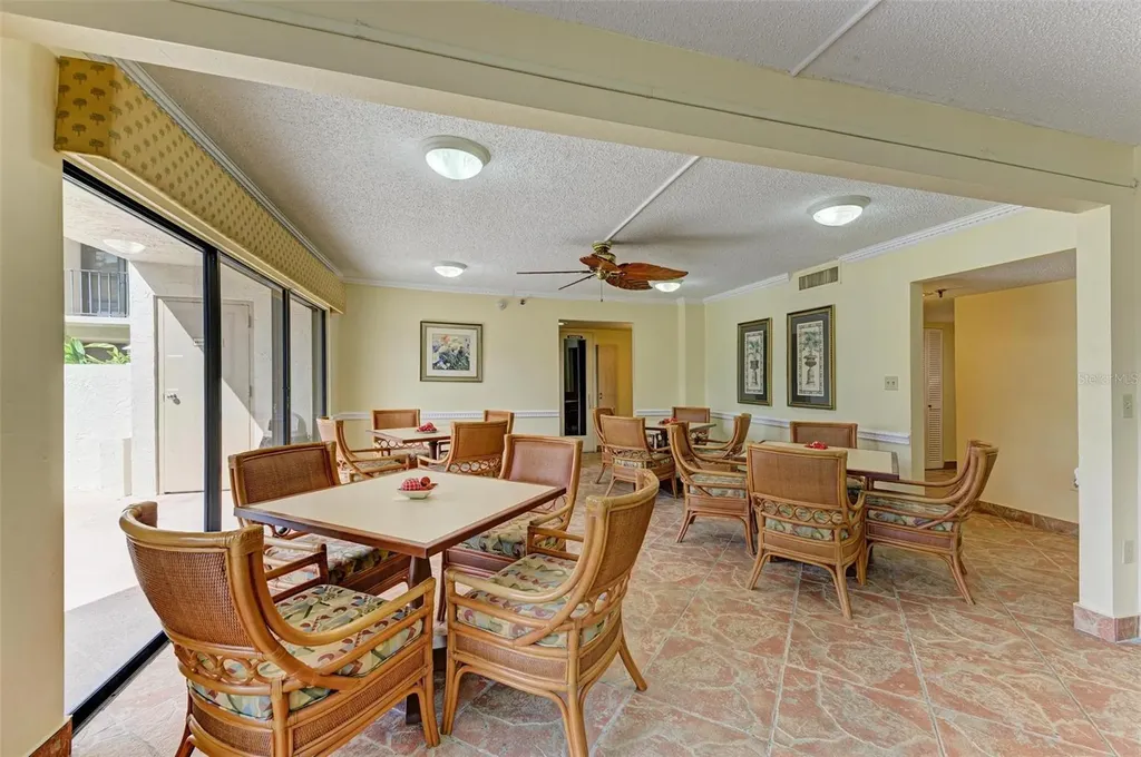 1001 Benjamin Franklin Drive Sarasota FL 34236