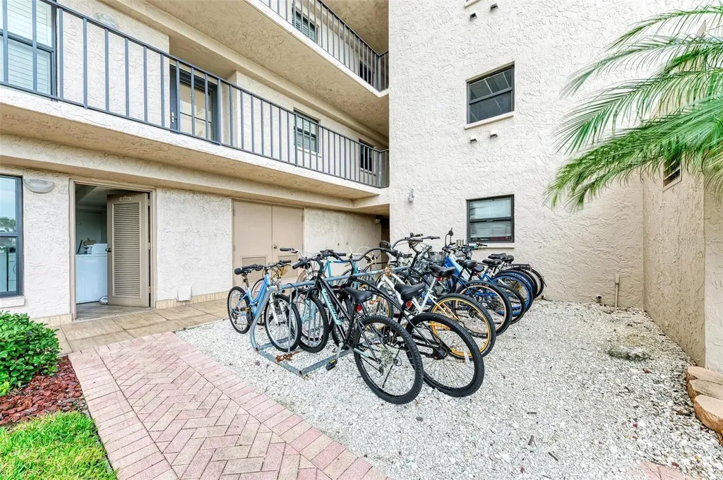 1001 Benjamin Franklin Drive Sarasota FL 34236