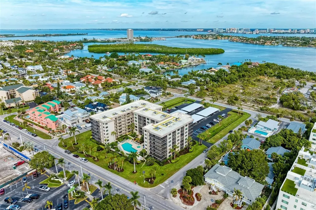 1001 Benjamin Franklin Drive Sarasota FL 34236