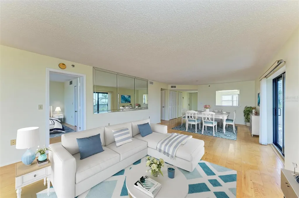 1001 Benjamin Franklin Drive Sarasota FL 34236