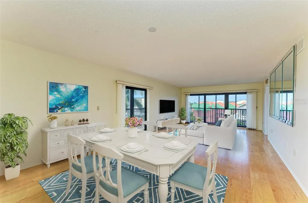 1001 Benjamin Franklin Drive Sarasota FL 34236