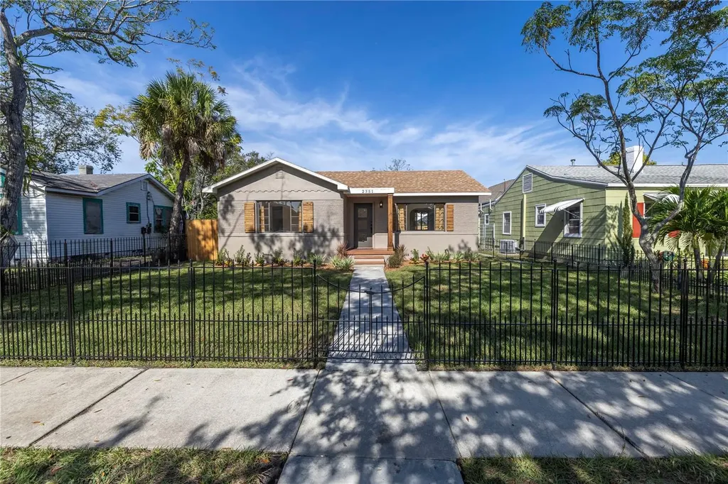 2351 4th Avenue S St Petersburg FL 33712
