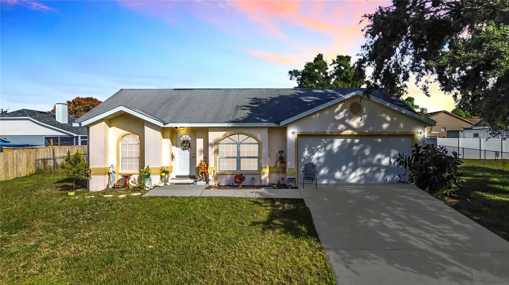 766 Hunt Drive Lake Wales FL 33853