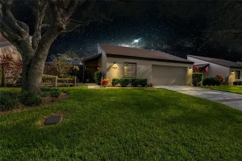 3938 Glen Oaks Manor Drive Sarasota FL 34232