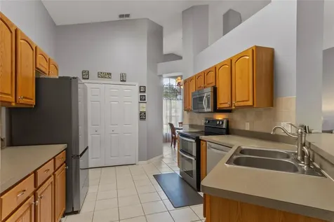 2623 Gold Dust Circle Kissimmee FL 34744