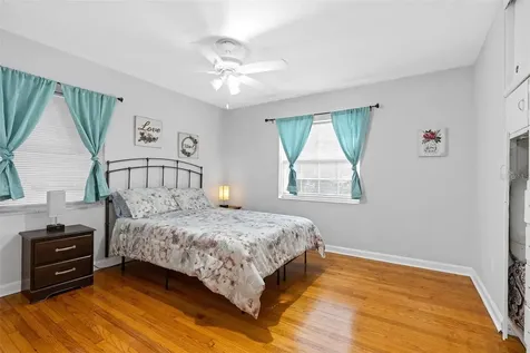 2455 8th Avenue N St Petersburg FL 33713