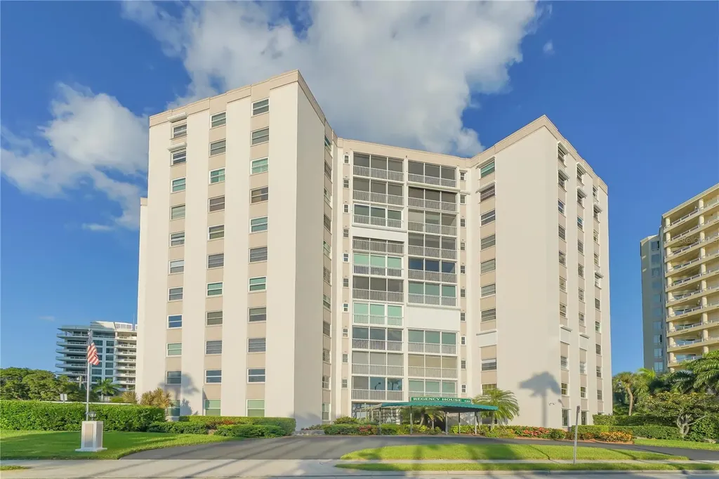 435 S Gulfstream Avenue Sarasota FL 34236