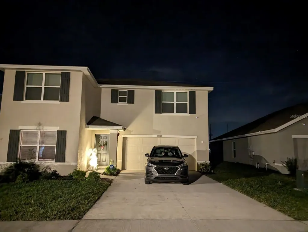 37182 Angel Wings Avenue Zephyrhills FL 33541