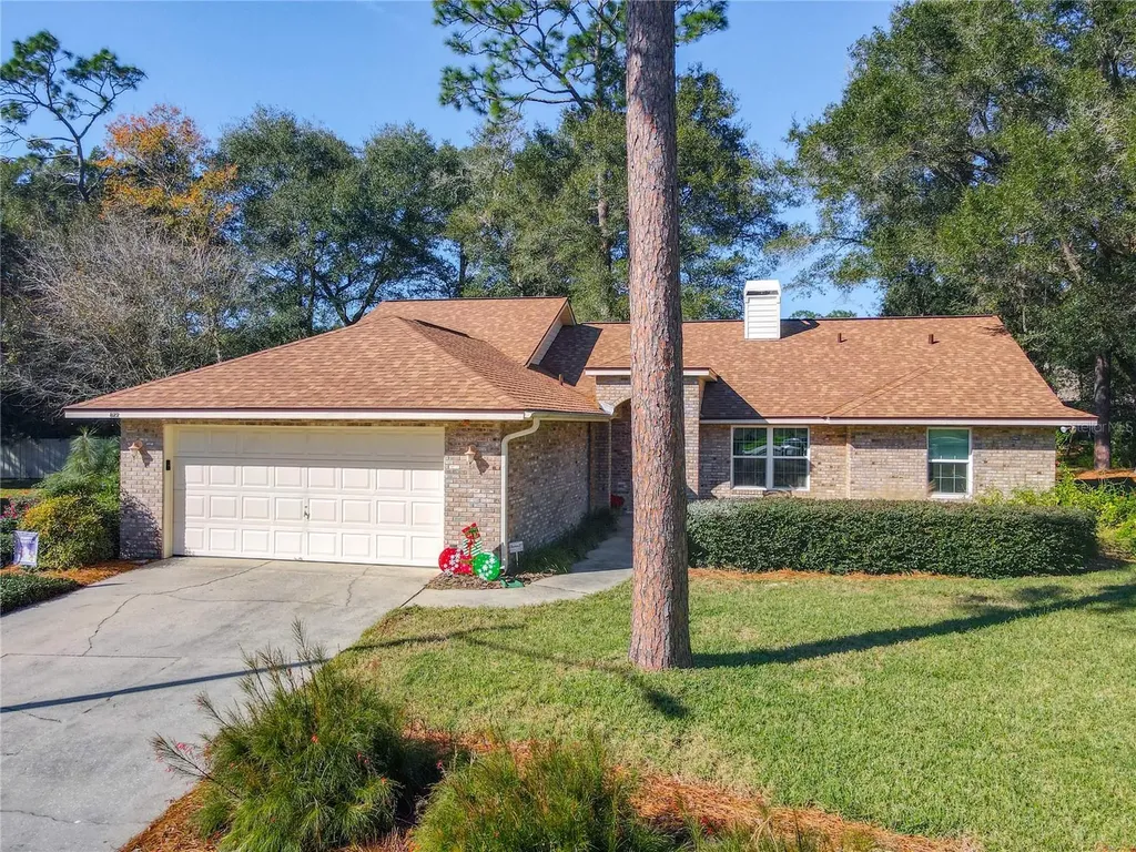 822 Royal Oak Court Deland FL 32724