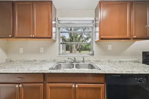 2310 E Minnehaha Street Tampa FL 33610