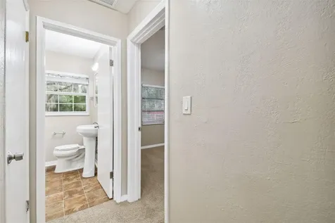 2310 E Minnehaha Street Tampa FL 33610