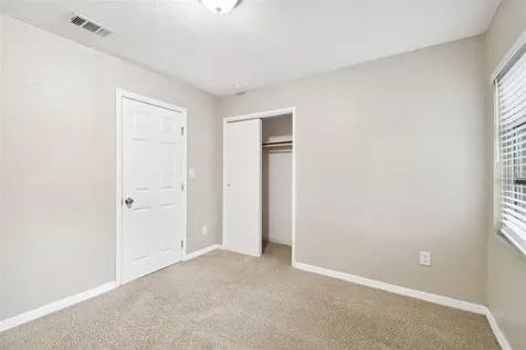 2310 E Minnehaha Street Tampa FL 33610