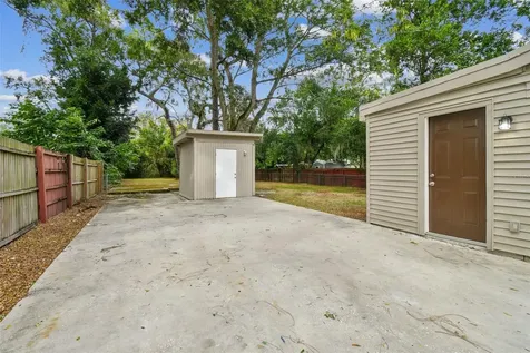 2310 E Minnehaha Street Tampa FL 33610