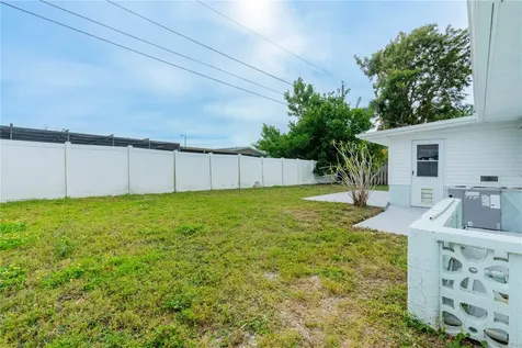 3603 York Drive W Bradenton FL 34205