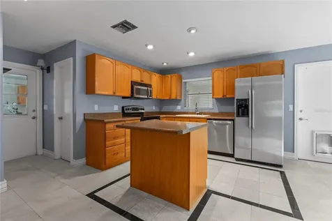 3603 York Drive W Bradenton FL 34205