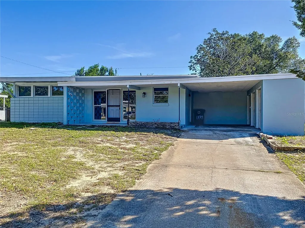 1335 Phillips Street Daytona Beach FL 32114
