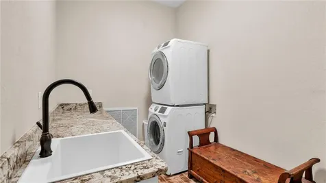 40 Lake Arrowhead Drive Winter Haven FL 33880