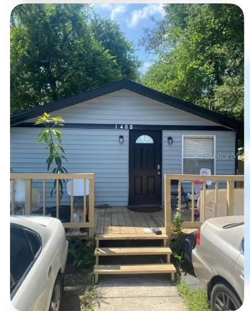 1405 E Louisiana Avenue Tampa FL 33603