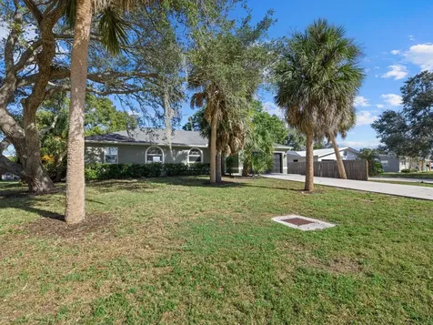 3005 Yorktown Street Sarasota FL 34231