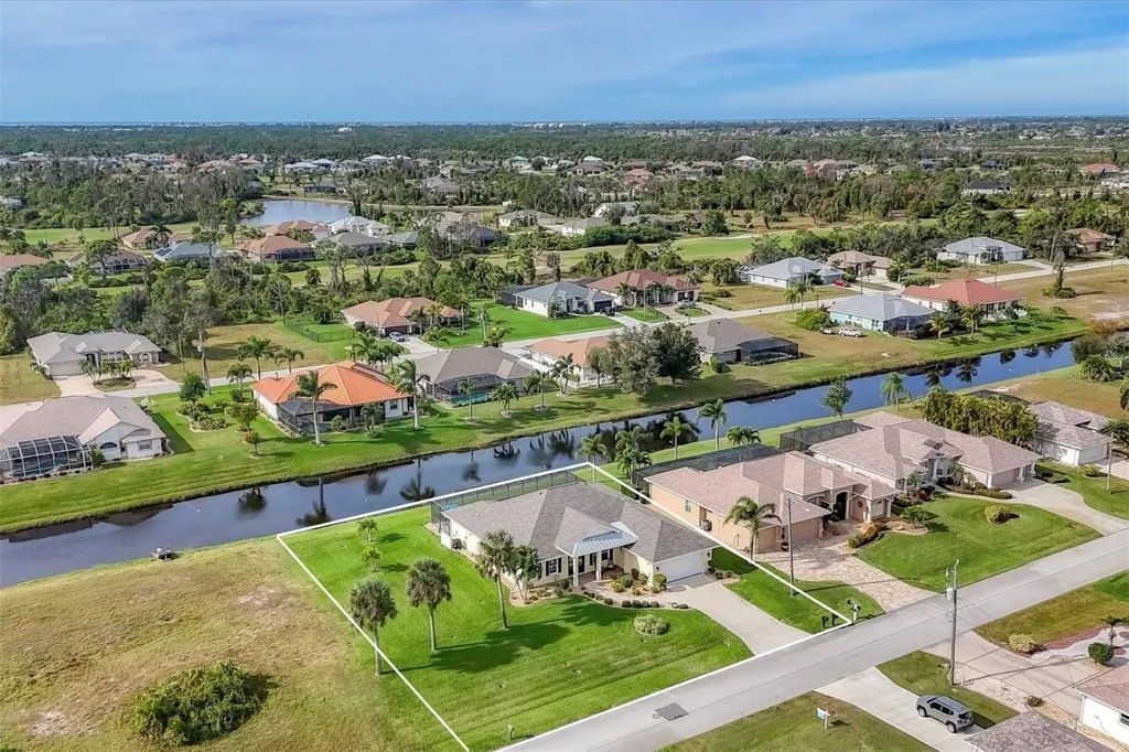 72 Pine Valley Lane Rotonda West FL 33947