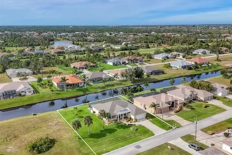 72 Pine Valley Lane Rotonda West FL 33947
