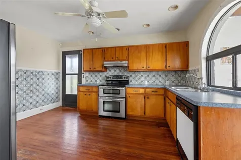 1936 Arrowhead Drive NE St Petersburg FL 33703