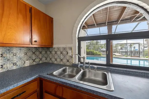 1936 Arrowhead Drive NE St Petersburg FL 33703