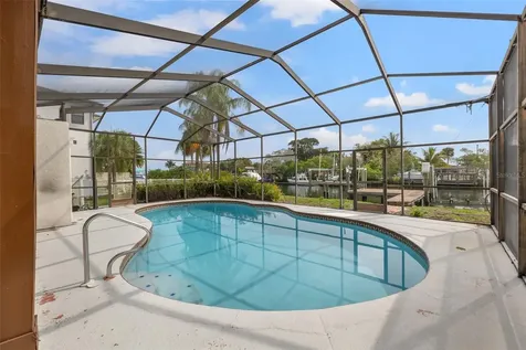 1936 Arrowhead Drive NE St Petersburg FL 33703