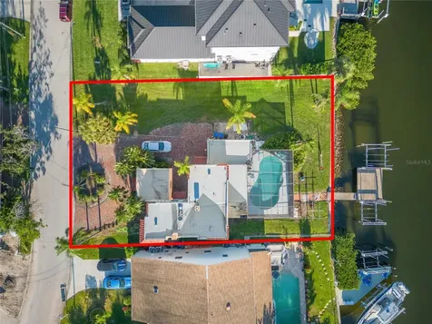 1936 Arrowhead Drive NE St Petersburg FL 33703