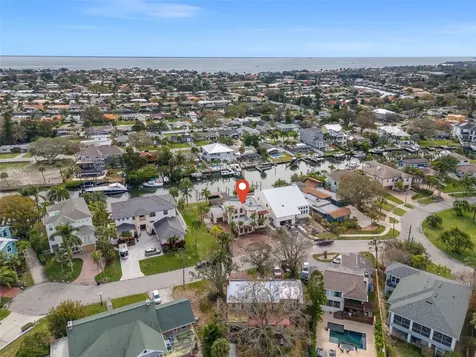 1936 Arrowhead Drive NE St Petersburg FL 33703