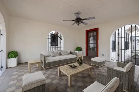 1936 Arrowhead Drive NE St Petersburg FL 33703