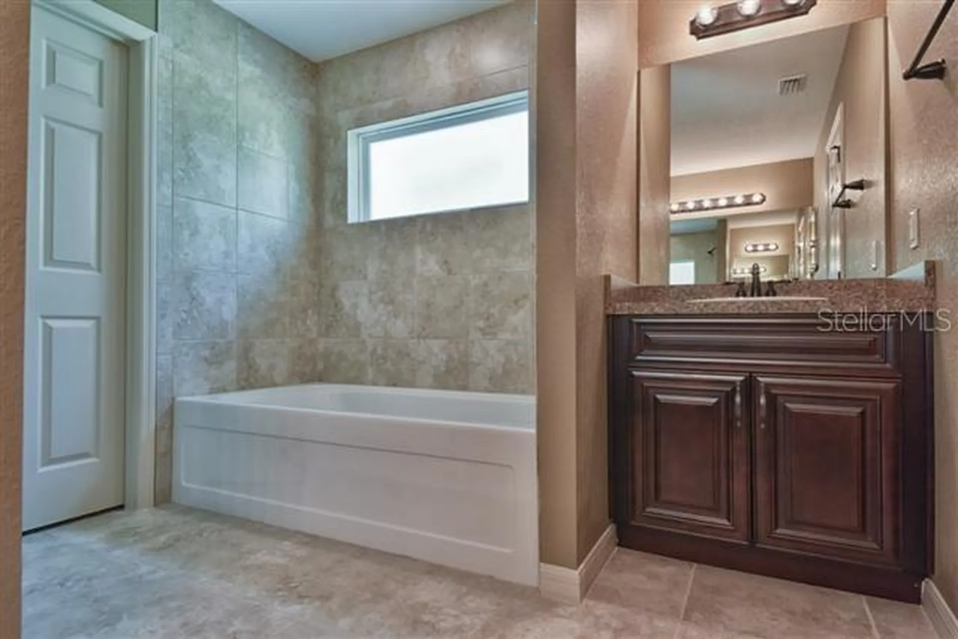 12472 SW 85th Place Dunnellon FL 34432