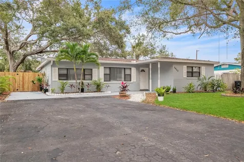 2460 Nash Street Clearwater FL 33765