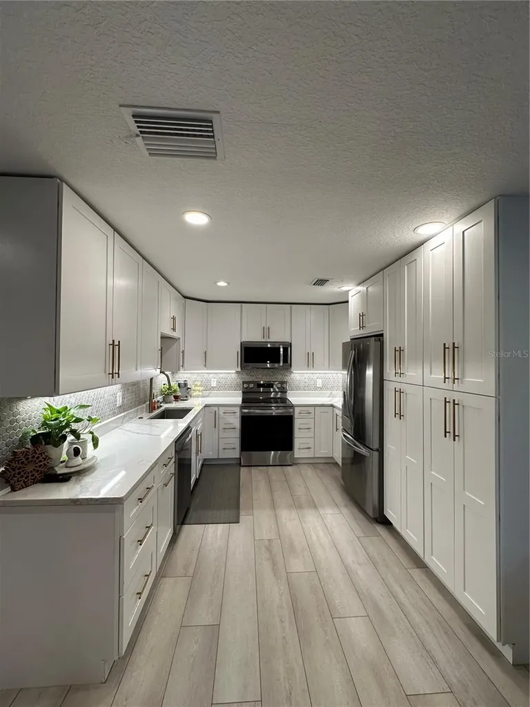 107 22nd Street E Bradenton FL 34208