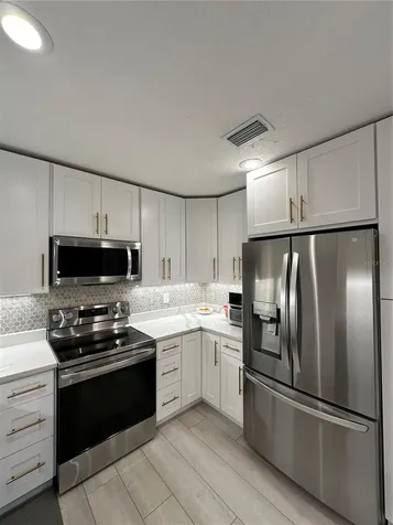 107 22nd Street E Bradenton FL 34208