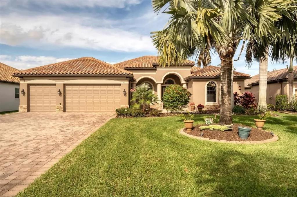 977 145th Street Circle NE Bradenton FL 34212