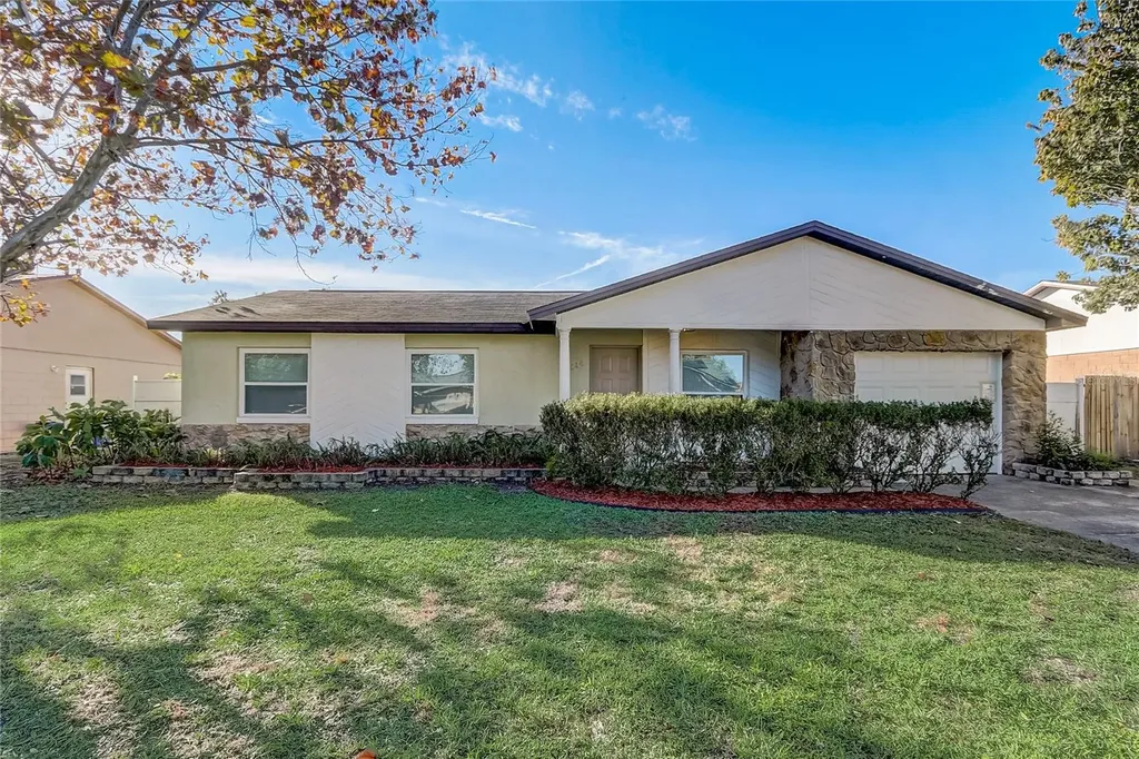 2330 Mace Street Orlando FL 32839