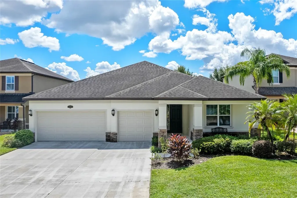 393 Meadowridge Cove Longwood FL 32750