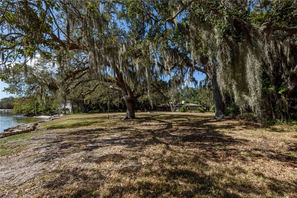 6210 Bayshore Boulevard Tampa FL 33611
