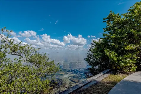 6210 Bayshore Boulevard Tampa FL 33611