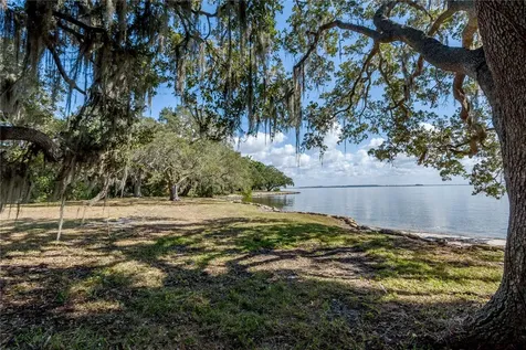 6210 Bayshore Boulevard Tampa FL 33611