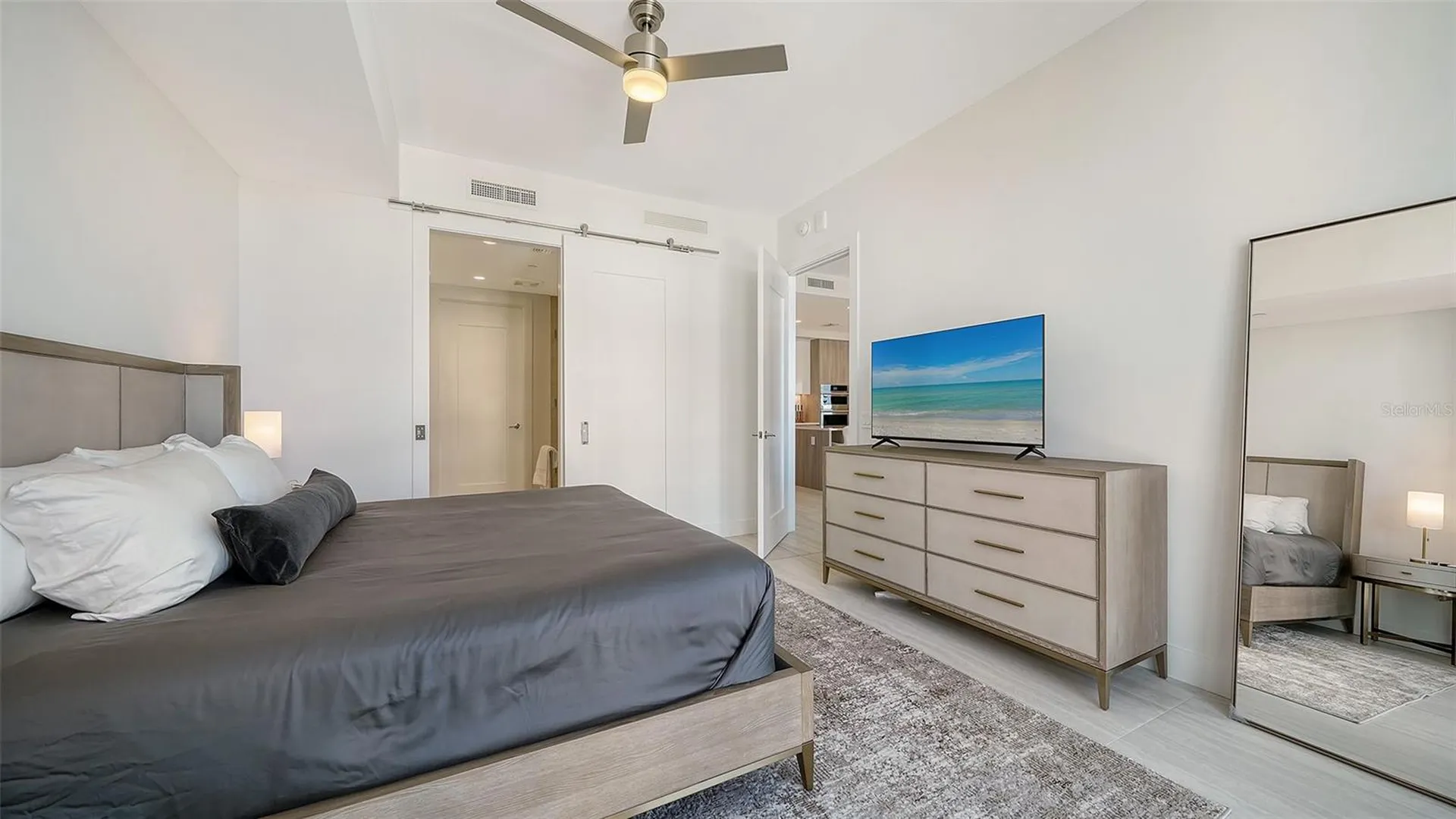 301 Quay Commons Drive Sarasota FL 34236