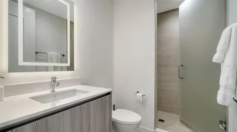301 Quay Commons Drive Sarasota FL 34236
